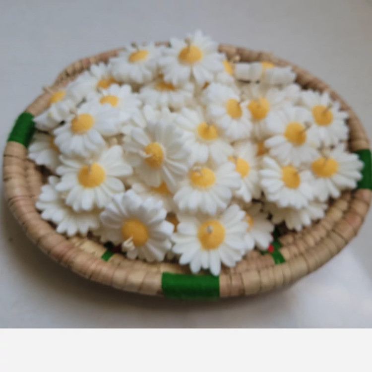 گیفت شمع گل بابونه(مارگاریت و ارکیده )